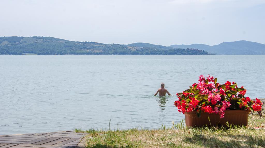 Hotel Kursaal Passignano sul Trasimeno Exterior foto